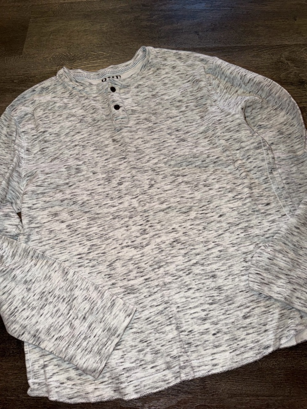 BKE Mens XL long sleeve heather henley style shirt